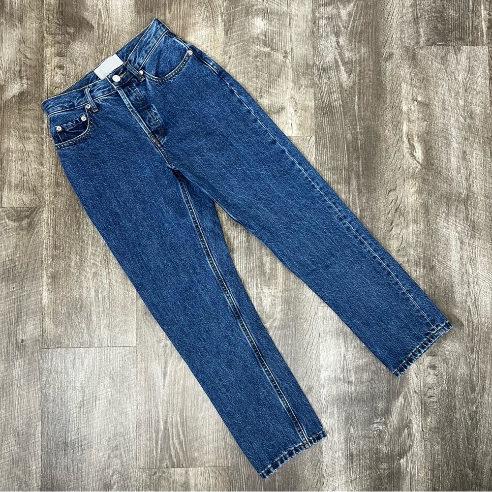 Everlane The 90's Cheeky Jean
